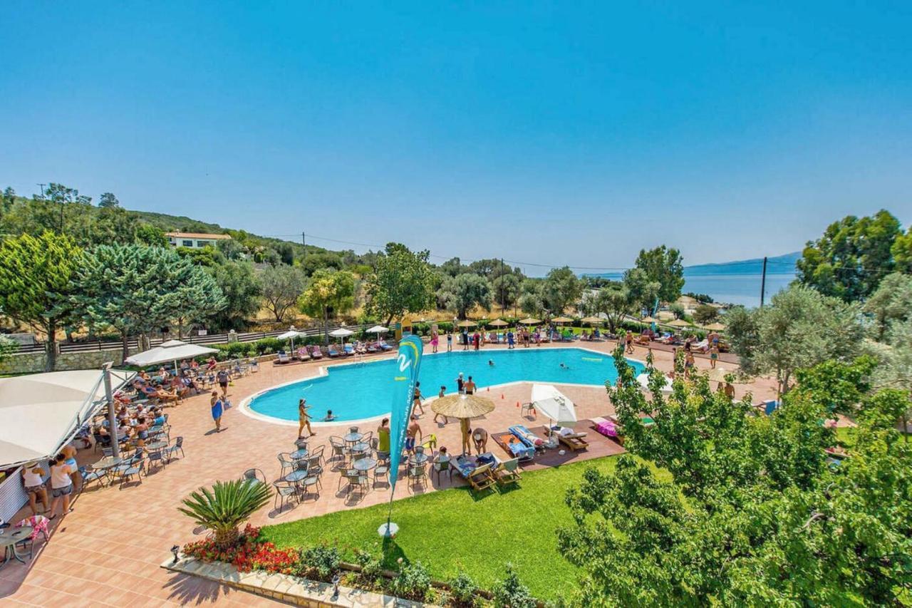 Evia Riviera Resort Amarynthos Dış mekan fotoğraf