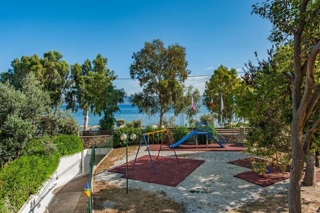 Evia Riviera Resort Amarynthos Dış mekan fotoğraf