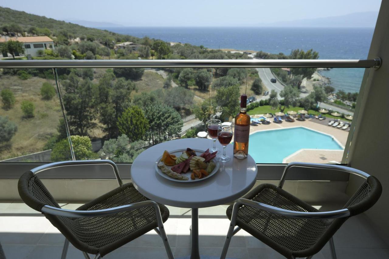 Evia Riviera Resort Amarynthos Dış mekan fotoğraf