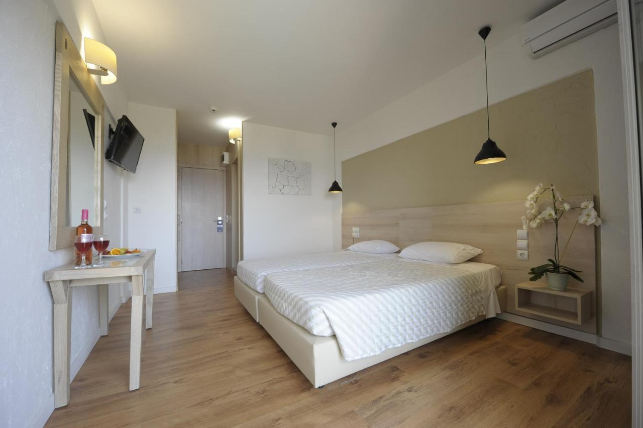 Evia Riviera Resort Amarynthos Dış mekan fotoğraf